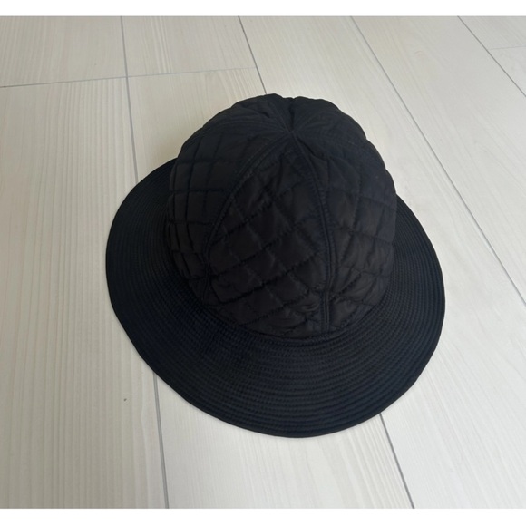 VINTAGE CHANEL BUCKET HAT - Picture 4 of 9